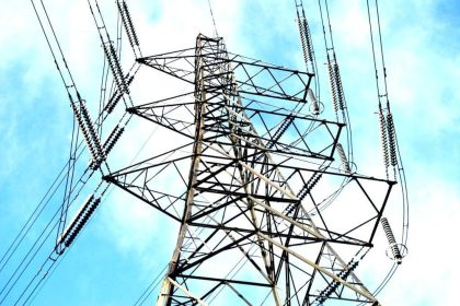 Charging Currents in Transmission Lines