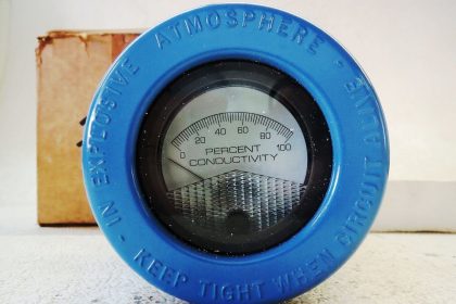 conductivity transmitter