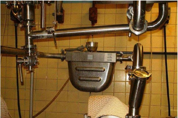 Coriolis Mass Flow meter as a Multi Variable Transmitter - 1