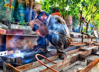 Welding Machine Fail in Dusty and Corrosive Areas