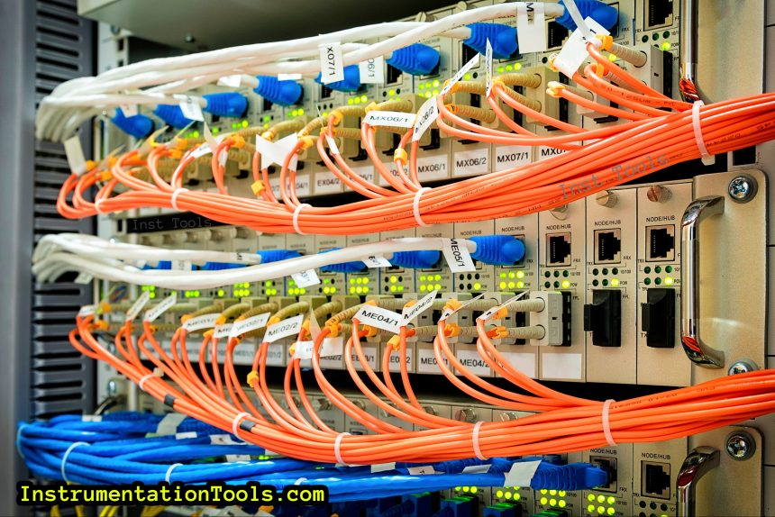 Difference Between Optical Fibre and Coaxial Cable