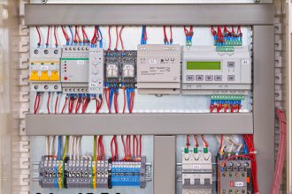 Dry Contact in PLC