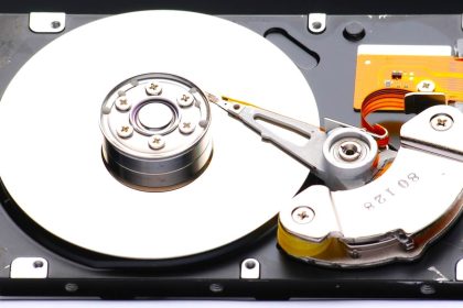 hard disk drive