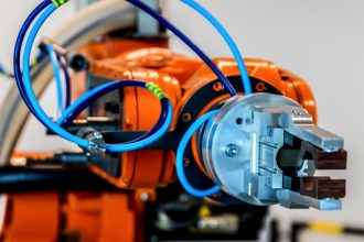 Difference between Motion Controller and PLC
