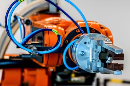 Difference between Motion Controller and PLC