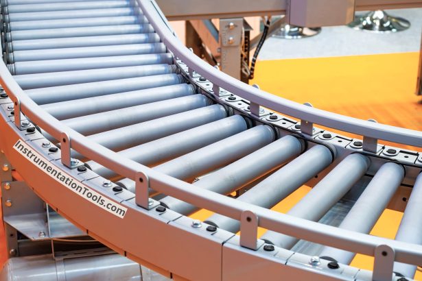 Difference Between SCADA and HMI - Instrumentation Tools