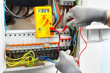 Things to Know When Measuring Voltage